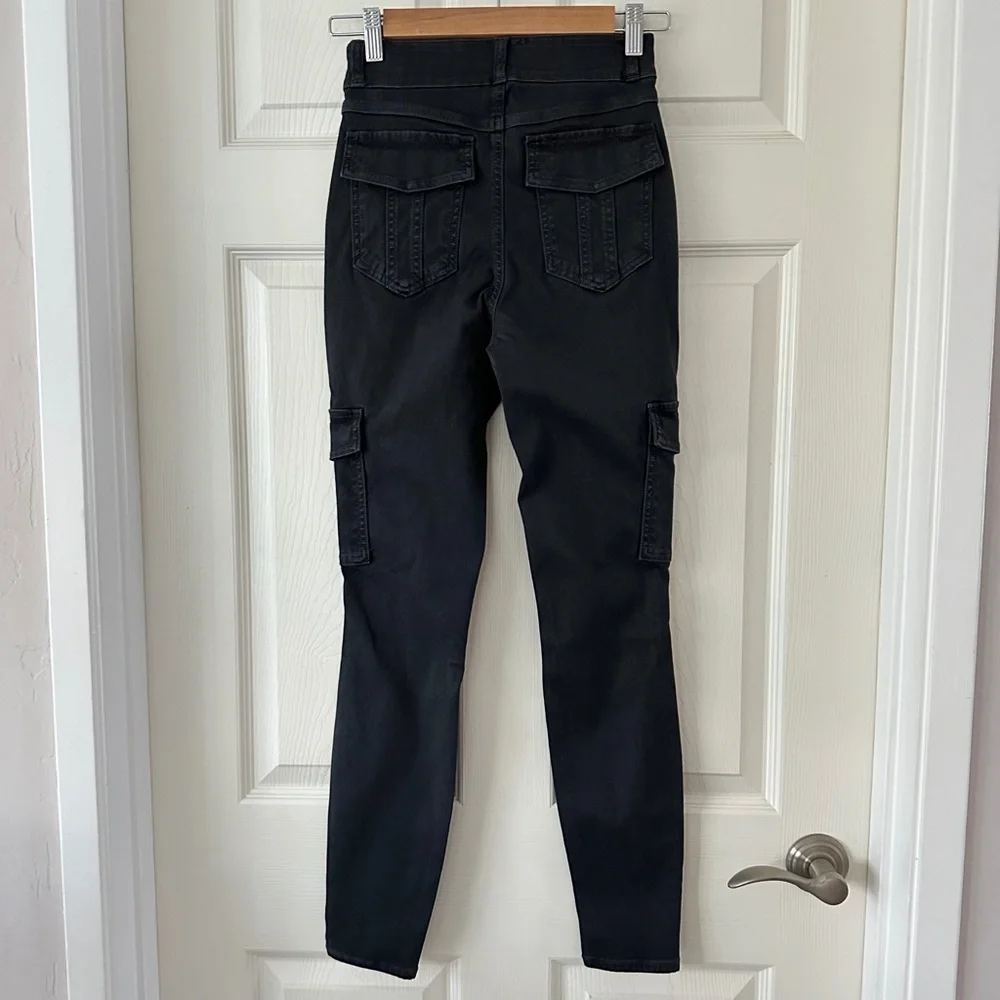 SPANX Black Ankle Cargo Leggings - Picture 6 of 16